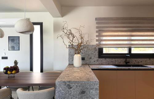 Celeste Luxury Villas - Photo 17