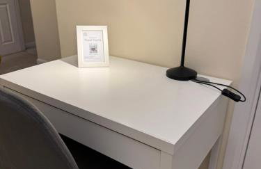 4Bed 3 Bath Home I Sleeps 7-9 I Family & Contractors I Parking - Foto 26