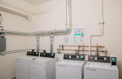 Westown Studio Apt Near Fiserv, Baird, and Theater District - Foto 12