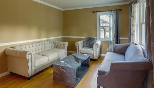 Charming Monroe Township Home - 13 Mi to RU! - Foto 4