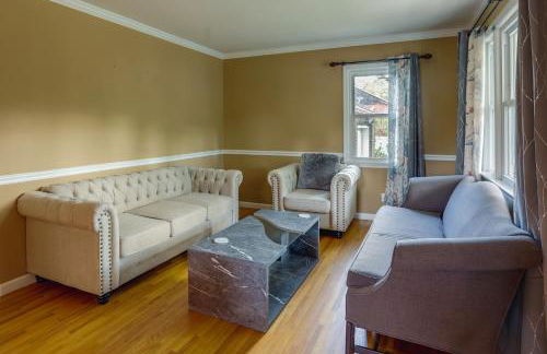 Charming Monroe Township Home - 13 Mi to RU! - Foto 4