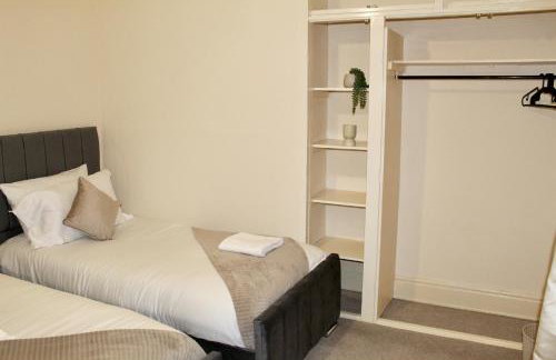 4 bedroom home with games room - sleeps 8 Perfect for families, groups and contractors - Foto 19