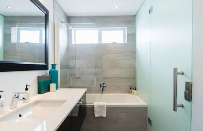 Beautiful Holiday Apartment Overlooking the Beach Modoco - Foto 19