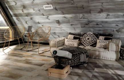 Romantic Escapes in this Stunning A-Frame in North Carolina with Access to a Private Hot Tub and Fire Pit - Foto 10