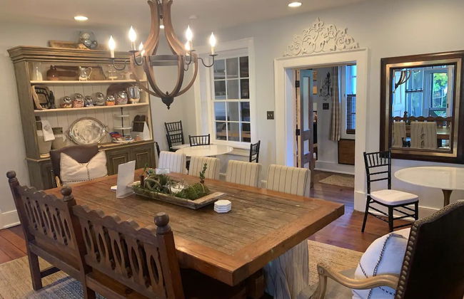 Historic Boyd Harvey House and Grounds 2 Bedroom Home by RedAwning - Foto 53