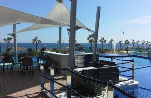 Super zeezicht in eerste lijn met verwarmd zwembad en fitness - Foto 40