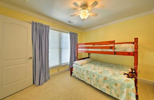 Manteo Waterfront Resort Home with 30-Ft Dock! - Foto 17