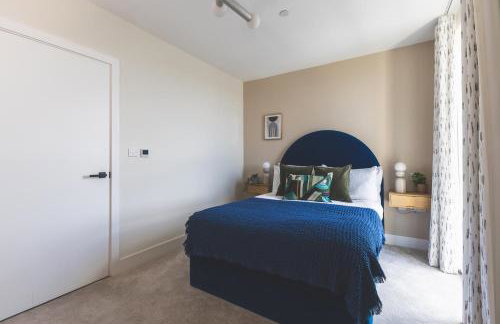 Stunning Premium 2 Bed Flat with Great Views - Rooftop on Top Floor - Foto 17