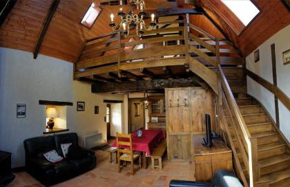 Yourte Roulotte et Gite de la Laïta - Foto 11