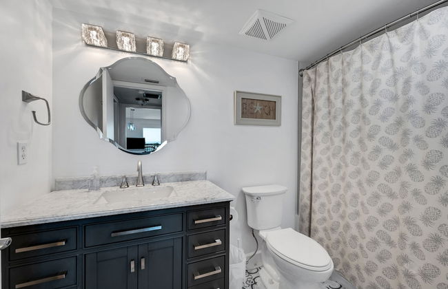 Magnificent Gulf View Condo 2 Bedroom Condo by RedAwning - Foto 18