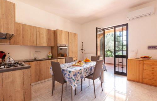 Villa piscina giardino recintato 5 camere WiFi barbecue Aria condizionata - Foto 34