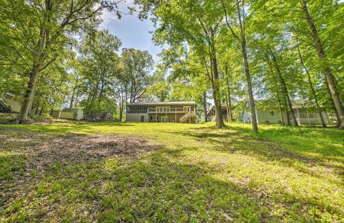 Lake Barkley Waterfront Home with Deck and Boat Dock! - Foto 26