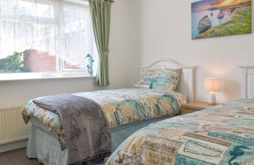 Rest-A-While - Photo 10