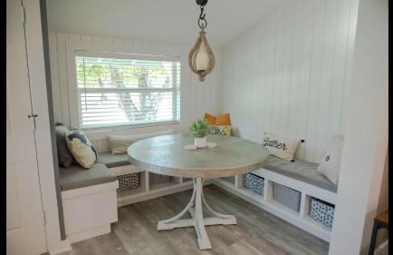 Family Home with Private Pool Yard Only 24 Mi to Disney - Foto 40