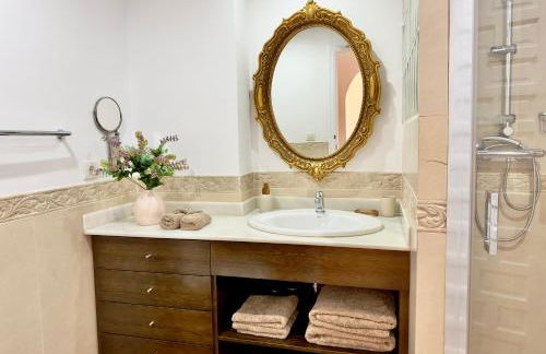 Apto fully equiped con piscina y gratis parking - Photo 18