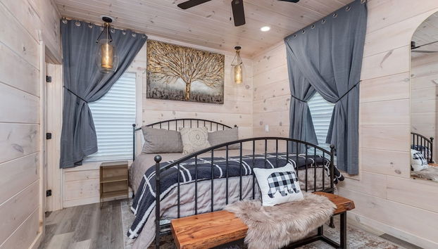 Abide 3 Bedroom Cabin by RedAwning - Foto 2, Habitación