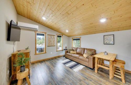 1 Mi to Waterfront Trails, Troy Home with Hot Tub! - Foto 3