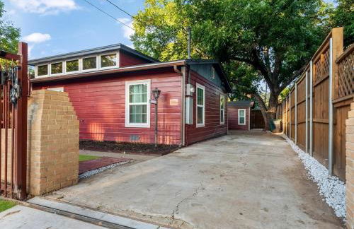 Stockyards Longhorn House, TCU close by - Foto 5