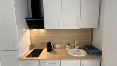 Apartamento Moderno Soho - Nuevo! En el centro y cerca de la playa!Parking gratuito! - Foto 4
