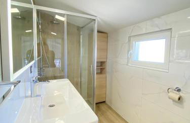 Apartments Puntica 2+1 person Rab - Foto 4