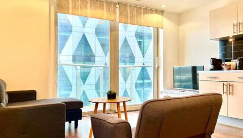 Modern High-Rise Flat in Media City! 2 Beds, 2 Baths - Foto 4