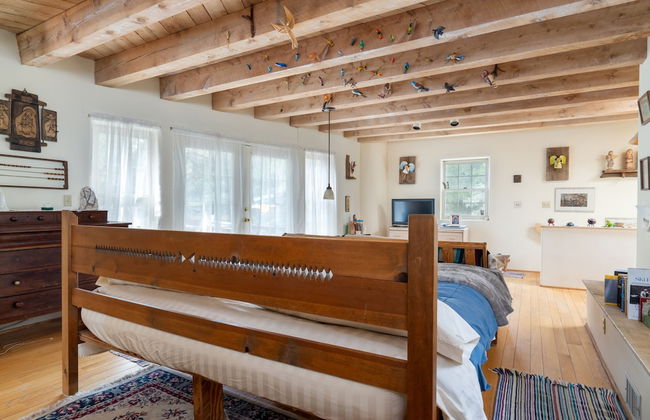 The House of 5 Porches - Photo 3