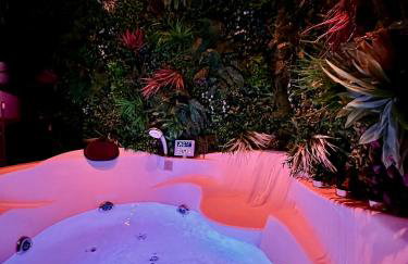 Jungle Évasion, Épernay - Jacuzzi & Sauna - Photo 19