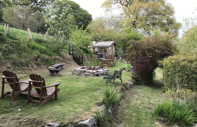 Hapus Yurt - Two Beautiful Yurts and Barn Cottage - Foto 38