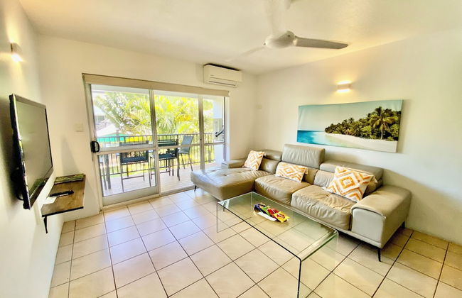 Reef Gateway Apartments - Photo 1