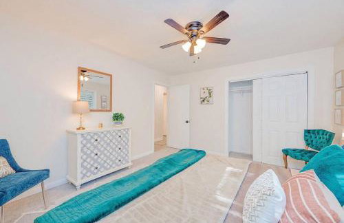 Next to CNU New Listing with Beautiful Finishes - Foto 22