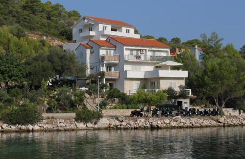 Apartments by the sea Pasadur, Lastovo - 8351 - Foto 2