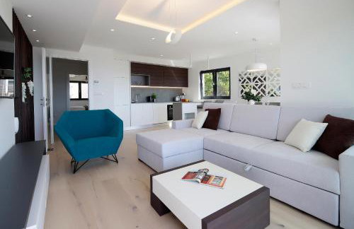 MODENA MARIS-heated pool-grill-relax-jacuzzi apartments - Foto 154