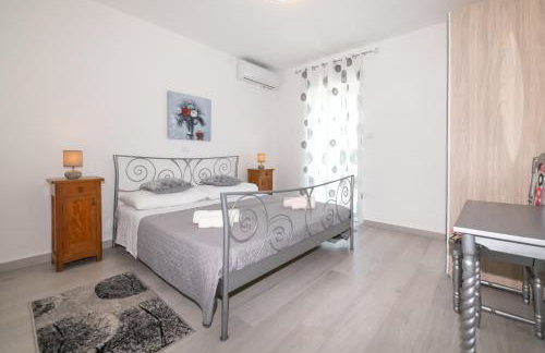 Villa Mediterana - Photo 29