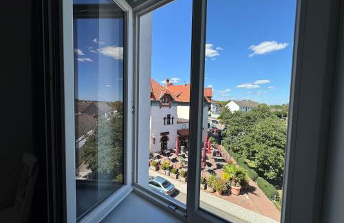 Moderne 4 Zimmer Apartment mit Bergblick Stadtzentrum Contactless Check-in - Foto 31