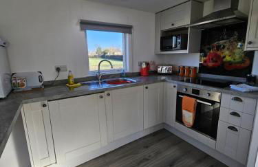 Ruth's Refresh Shropshire Country Retreat with Private Hot Tub & Stunning Views - Foto 31