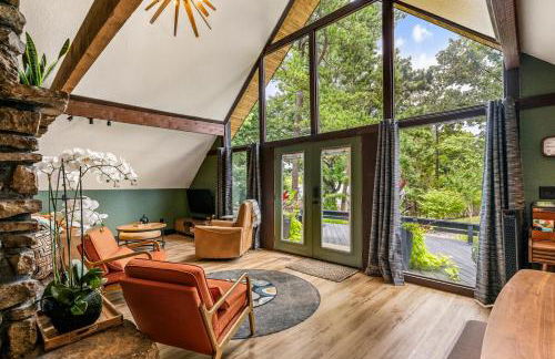 Modern A Frame Cottage - Photo 39