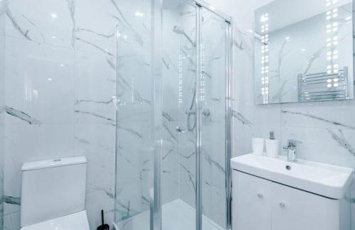 Heart Of Didsbury, Private Gated Car Park by HASS HAUS - Foto 21