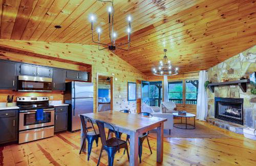 A Rustic Hideout - Foto 71