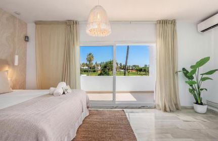 VACATION MARBELLA I Villa Sirio, Golf-Front Villa, Private Heated Pool, Privacy, 10 min from Puerto Banus - Foto 10