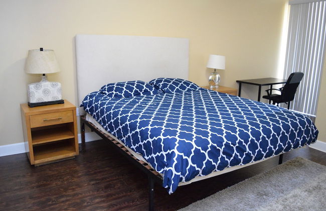 2 Bed 2 Bath in Studio City - Foto 11