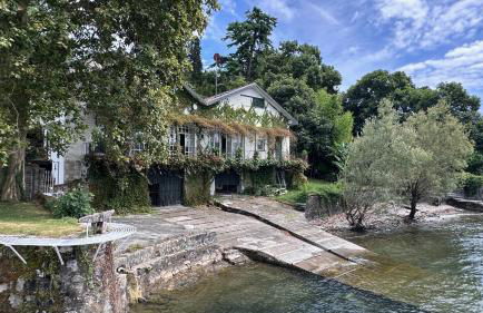 Luxury Lakefront Villa on Lake Maggiore with Private Beach - Photo 3