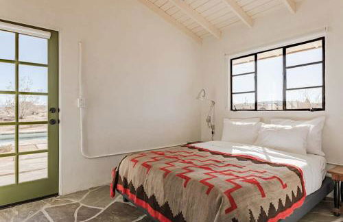 Nickey Kehoe- Heiwa Cottage Pool and Spa - Foto 13