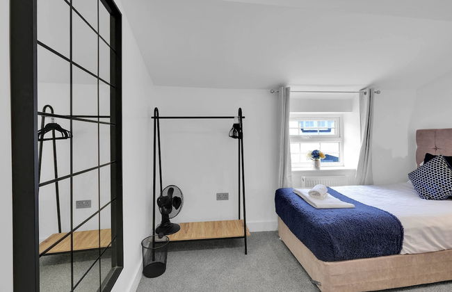 Newly Refurbished 2 Bed Hse Town Centre - Foto 6