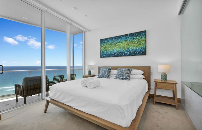 Reflection Tower Two - Foto 31