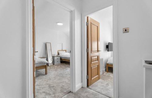 Luxury Grade II Townhouse Jewellery Quarter Sleeps 11 Spa Bathroom Birmingham City Centre - Foto 29
