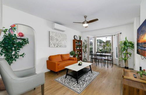 Mar Vista Beach Escape 2BR with Relaxing Yard - Foto 6