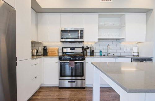 Hollywood Escape! Elegant 2BR 2BA Rental - Foto 5