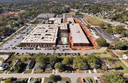 Luxurious 2 Bedroom 2 Bathroom - Foto 7