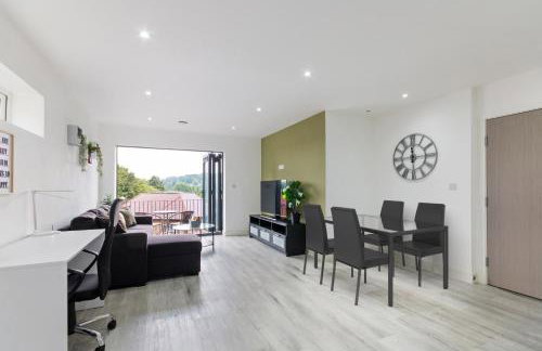 CR2-Gated Apartment with Secure Parking-Ideal for Contractors - Foto 2