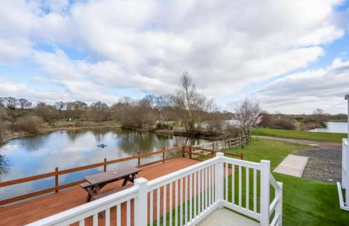 Hallcroft Fishery - Foto 11